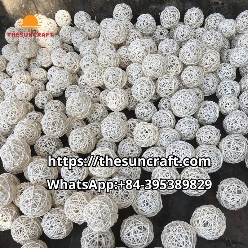 Wholesale Natural Grass Rabbit Toys