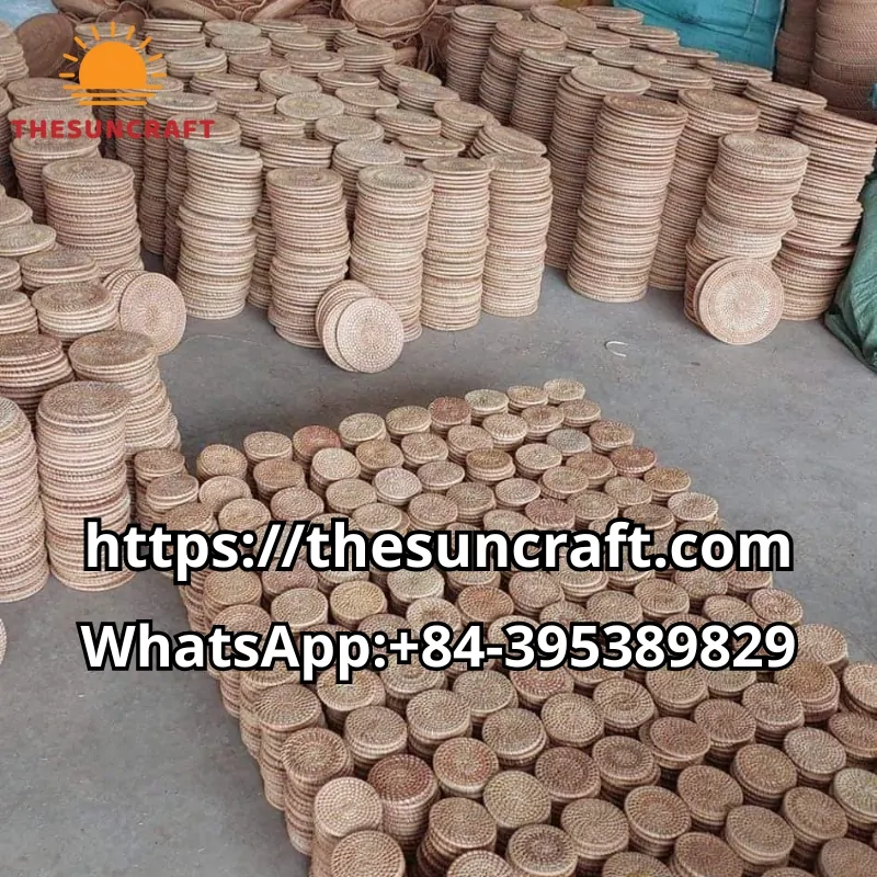 Rattan-Placemat-manufacturing-workshop