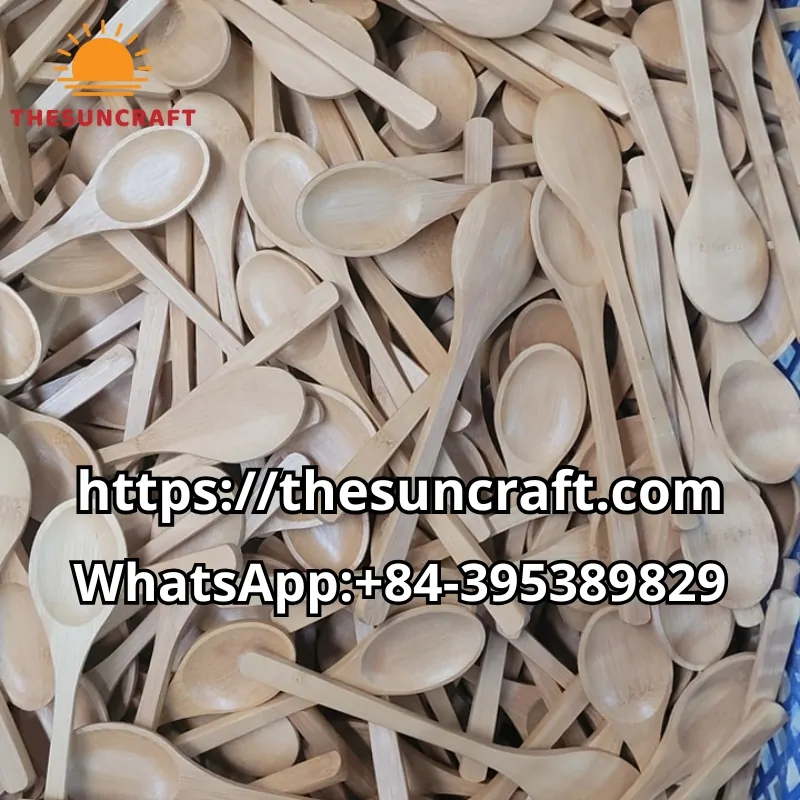 Wholesale Bamboo Salad Servers in thesuncraft